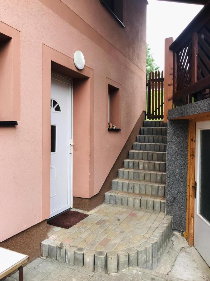 Вілла Na Cervene Louce Relax 2 Хеб Екстер'єр фото